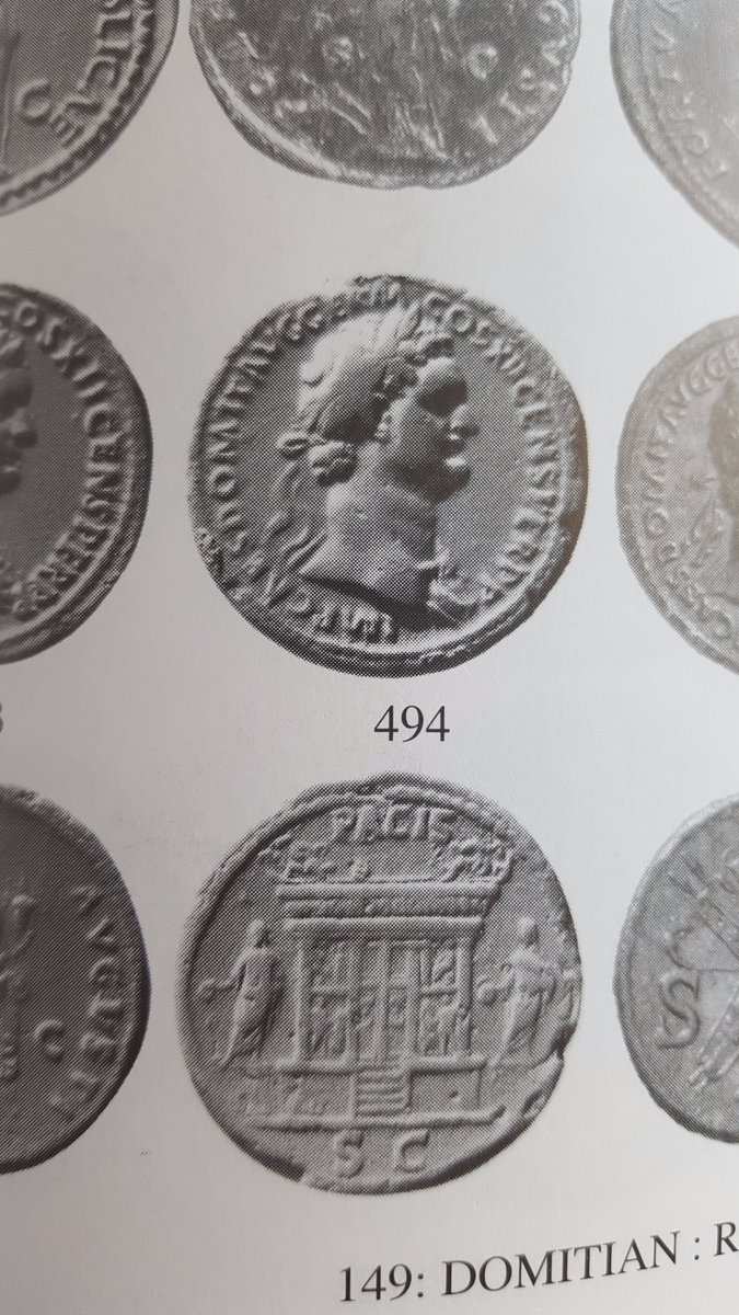 @cornwell_hannah Found a Domitianic coin with an Altar of Peace, but with wrong bottom panels to be the A.P. Have you seen refs to a 2nd AP?
