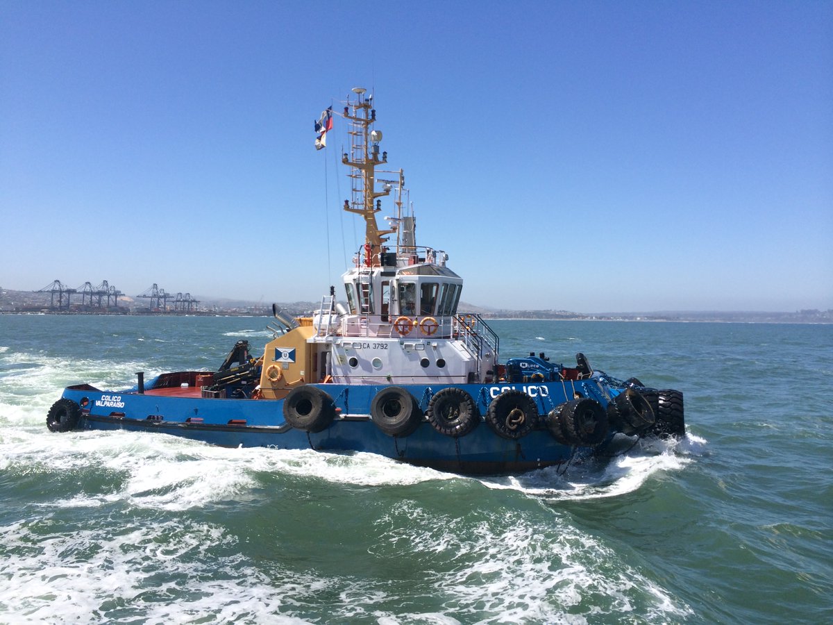 elpuertodechile's tweet photo. Comenzamos la semana con la potencia de los remolcadores de ULTRATUG ¡Avante a toda máquina! https://t.co/OVyFyk6YUs