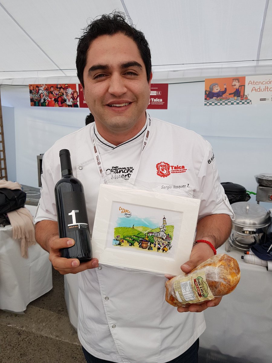 casablancagwc's tweet photo. #Casablanca tuvo una excelente participación en el Festival #ChanchoMuerto de #Talca + de 400 mil asistentes, gracias a todos !!! 🍇🍷🍴 https://t.co/p5bCwFF3AR