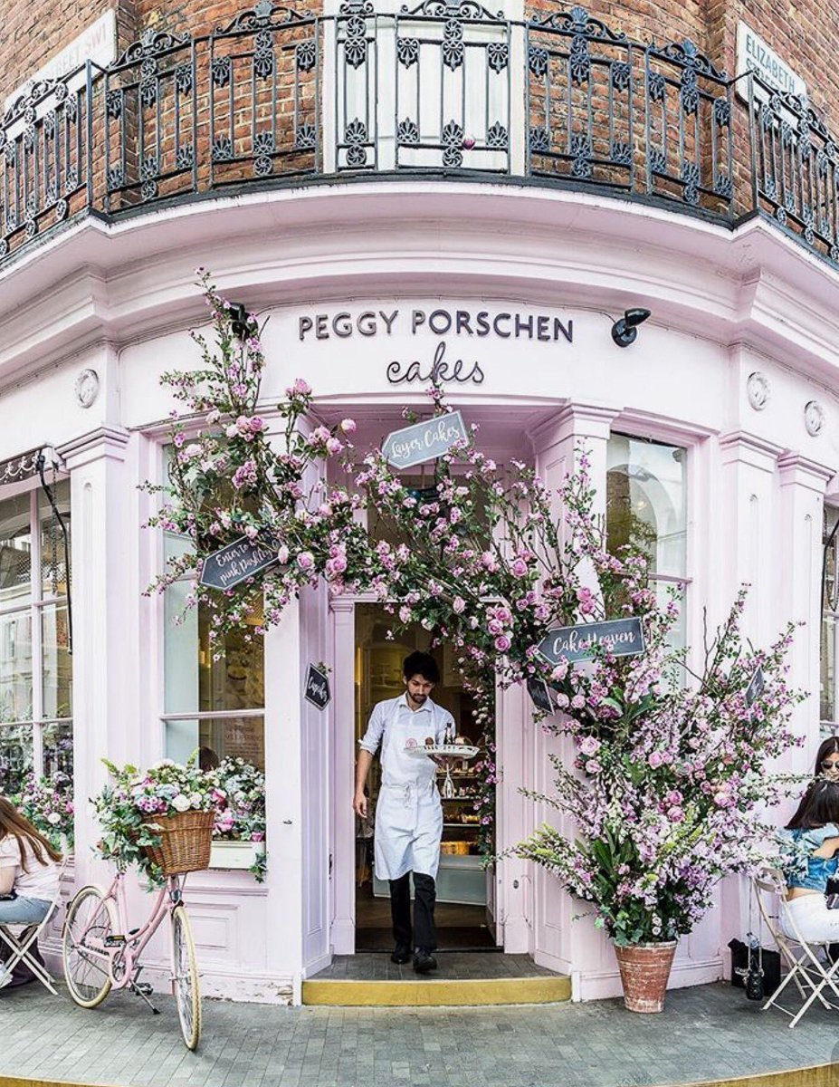 how2where2why's tweet photo. Where2 indulge in some fancy cupcakes and tea? Head over to Belgravia SW1 open till 8pm. #LoveLondon #Foodie #London #Travel https://t.co/Vw7kCedM9U