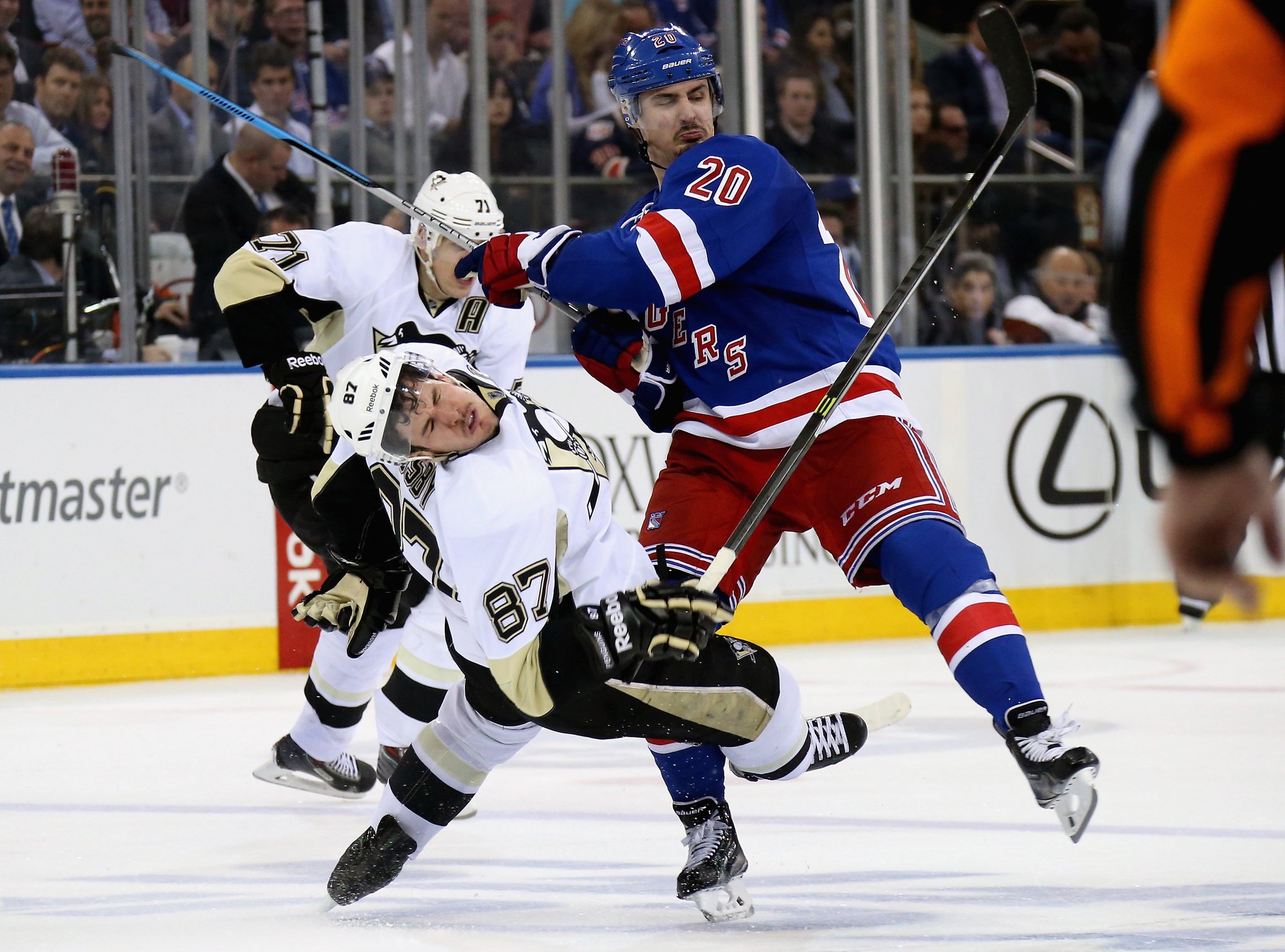 Happy 30th birthday, Sidney Crosby 