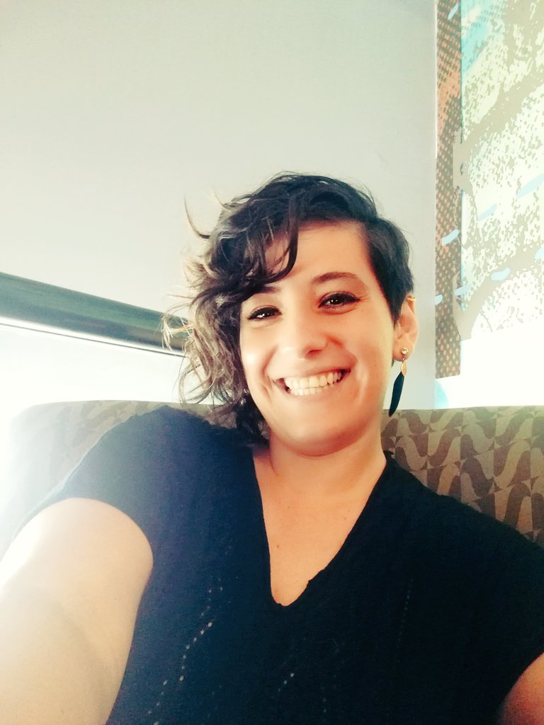 gaba_AF's tweet image. #FelizLunes de mucha actitud y buena vibra!