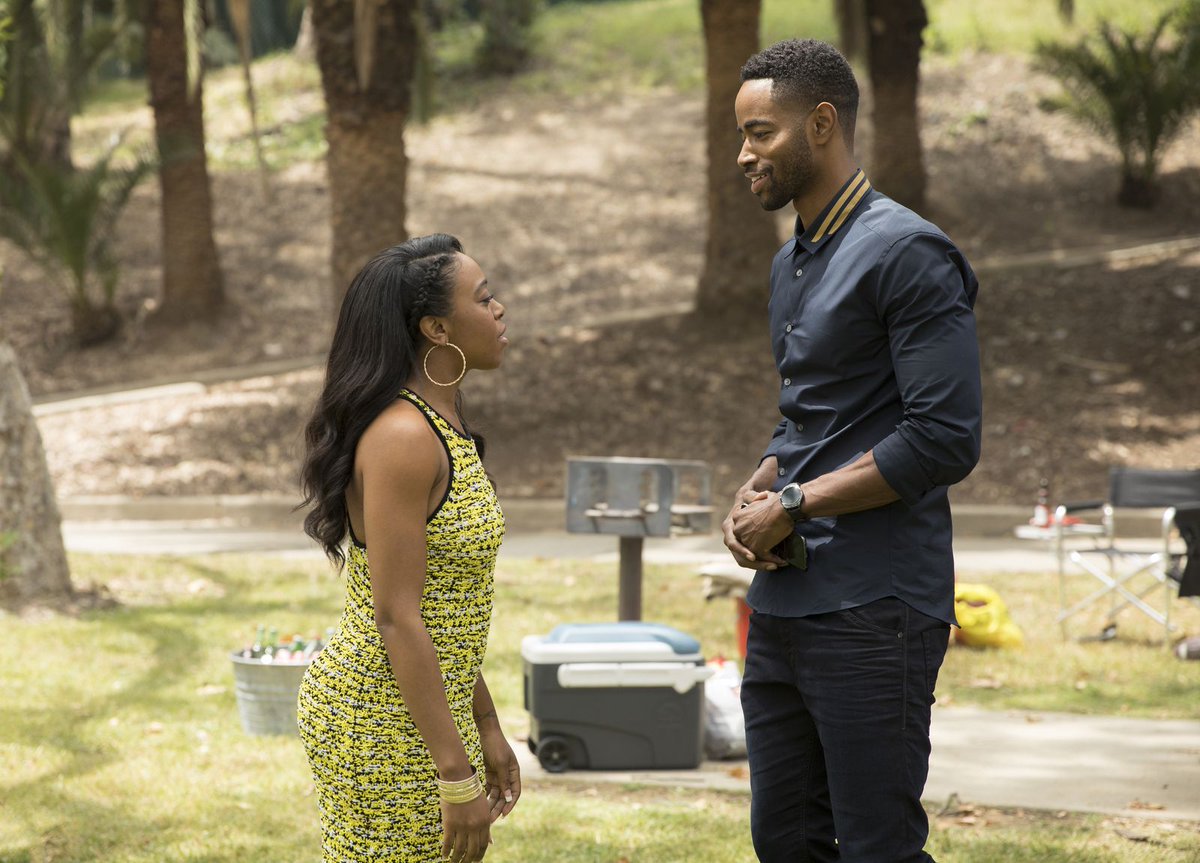 shadowandact's tweet photo. Did Tasha expose #LawrenceHive as #GoodGuyTwitter? Check out our #InsecureHBO Season 2, Episode 3 recap: https://t.co/AmSIV06msJ https://t.co/IkjX43tXIp