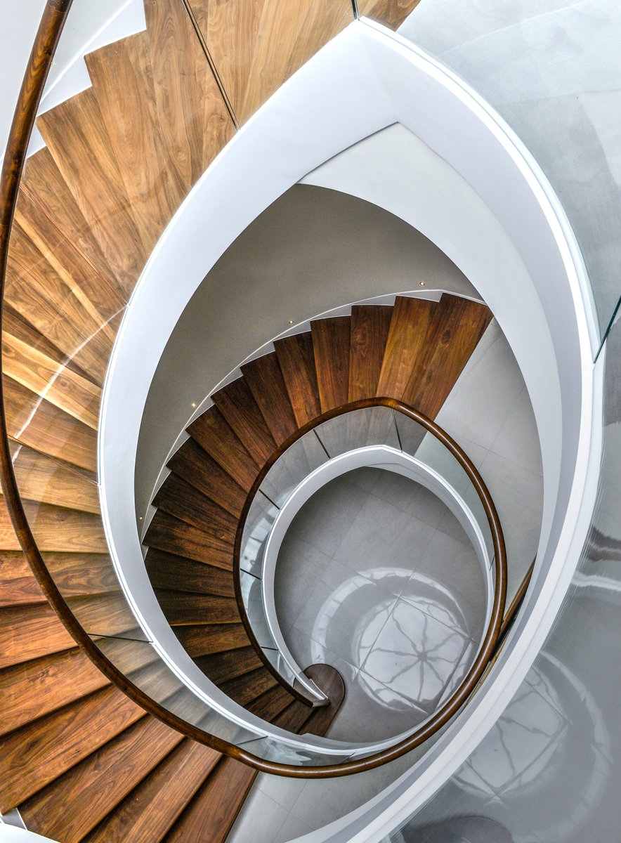 BluuSquareUK's tweet photo. WOW! Take a look at our stunning new spiral staircase in our Blackhills property! #staircase #architecture #luxury https://t.co/5As5oovhyg