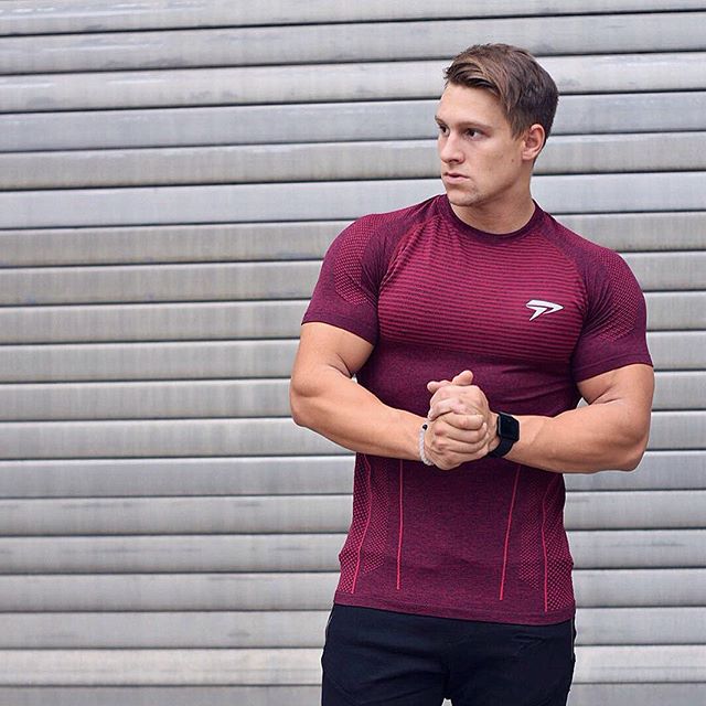 PhysiqApparel's tweet photo. HyperKnit 2.0 T-Shirt in Port Red! Choose any Two HyperKnit 2.0 T-Shirts and Get One Free: https://t.co/gqlIUx6lI7 https://t.co/vlc5Y7jf62