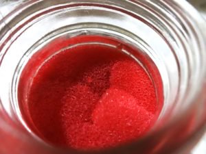 Evde süngerli aseton nasıl yapılır?
yumurtaliekmek.com/evde-sungerli-…