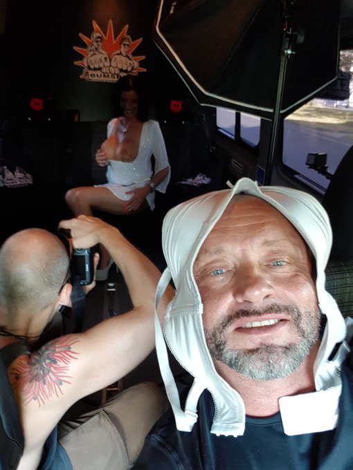 #BumsBus #PornDoePremium #smorlow #dacada https://t.co/NZhRENMLCy<a href="/tag/bumsbus"class="tags">#BumsBus</a><a href="/tag/porndoepremium"class="tags">#PornDoePremium</a><a href="/tag/smorlow"class="tags">#smorlow</a><a href="/tag/dacada"class="tags">#dacada</a>