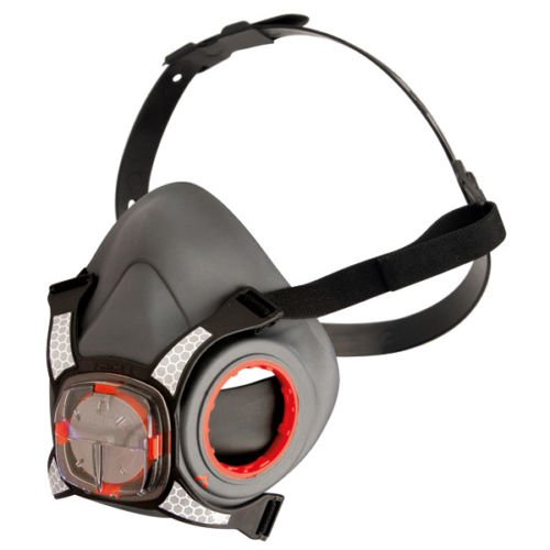 safetyshop4u's tweet photo. **PPE- BEST SELLER**// JSP Force 8 Half-Mask Medium £13.25 with free postage and package !!!! GET YOURS WHILST STOCKS LAST https://t.co/p0TKwR05tE