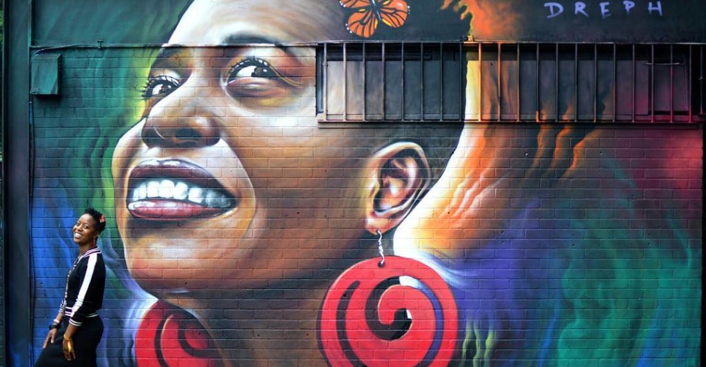 This Artist Is Filling London With Murals Of Extraordinary Black Women dlvr.it/PcPVRs