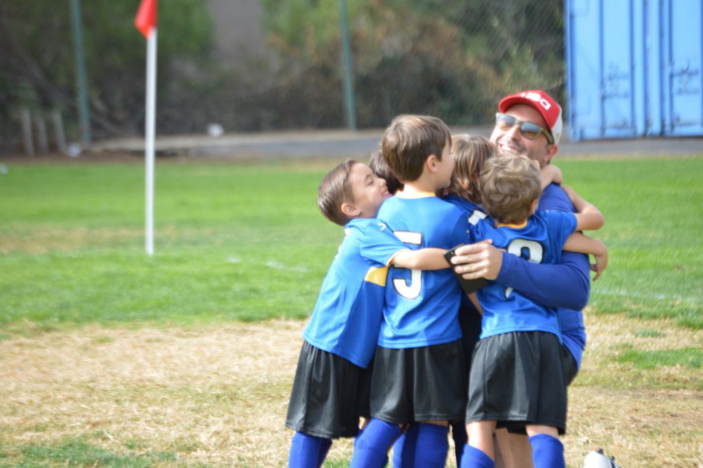 AYSO_Soccer's tweet photo. Want to give back to your community, but don't know where to get started? How about volunteering in #AYSO! 

#MondayMotivation https://t.co/3LvzcAm5kP