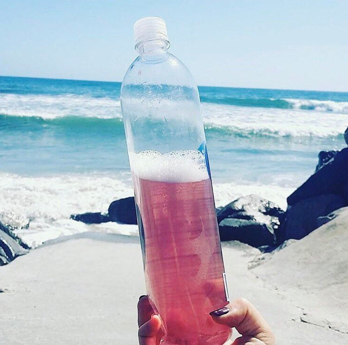 PlexusWorldwide's tweet photo. Vitamin Sea, Slim, and Chill. #repost #PlexusSlim https://t.co/WXplmk8MzW