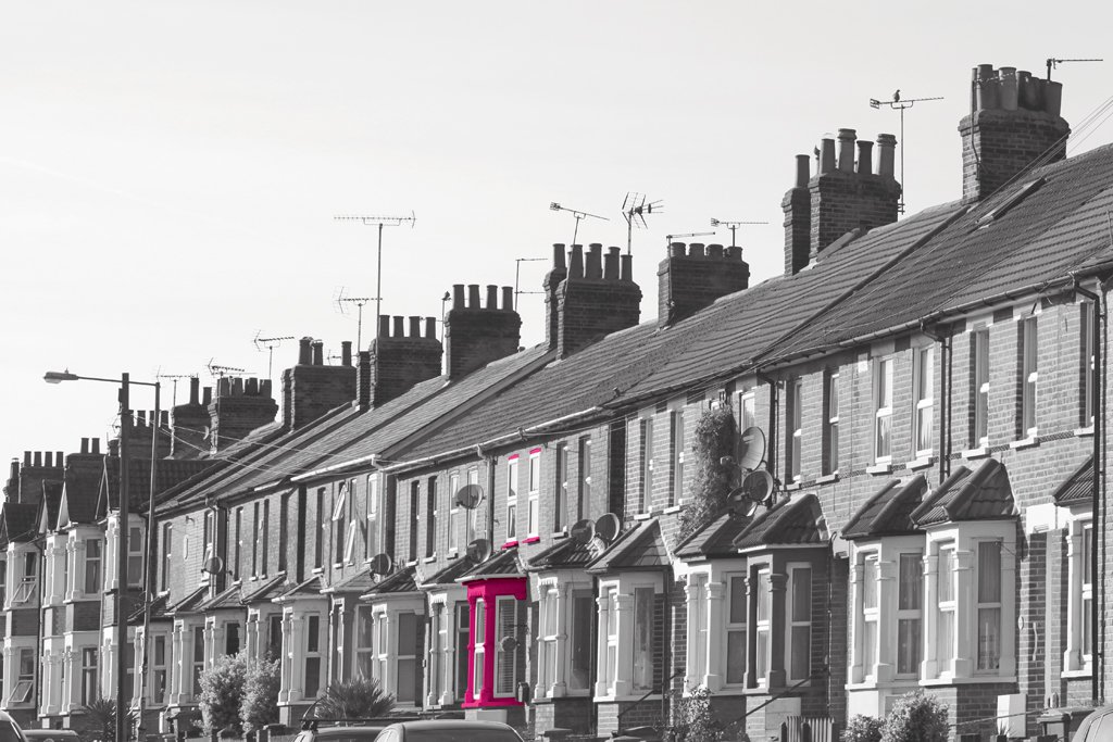 FORTISLending's tweet photo. Every Property Professional started somewhere!
Call today to see what solutions we can offer to let you enter the Property Business. https://t.co/nWW9Vdwnqf