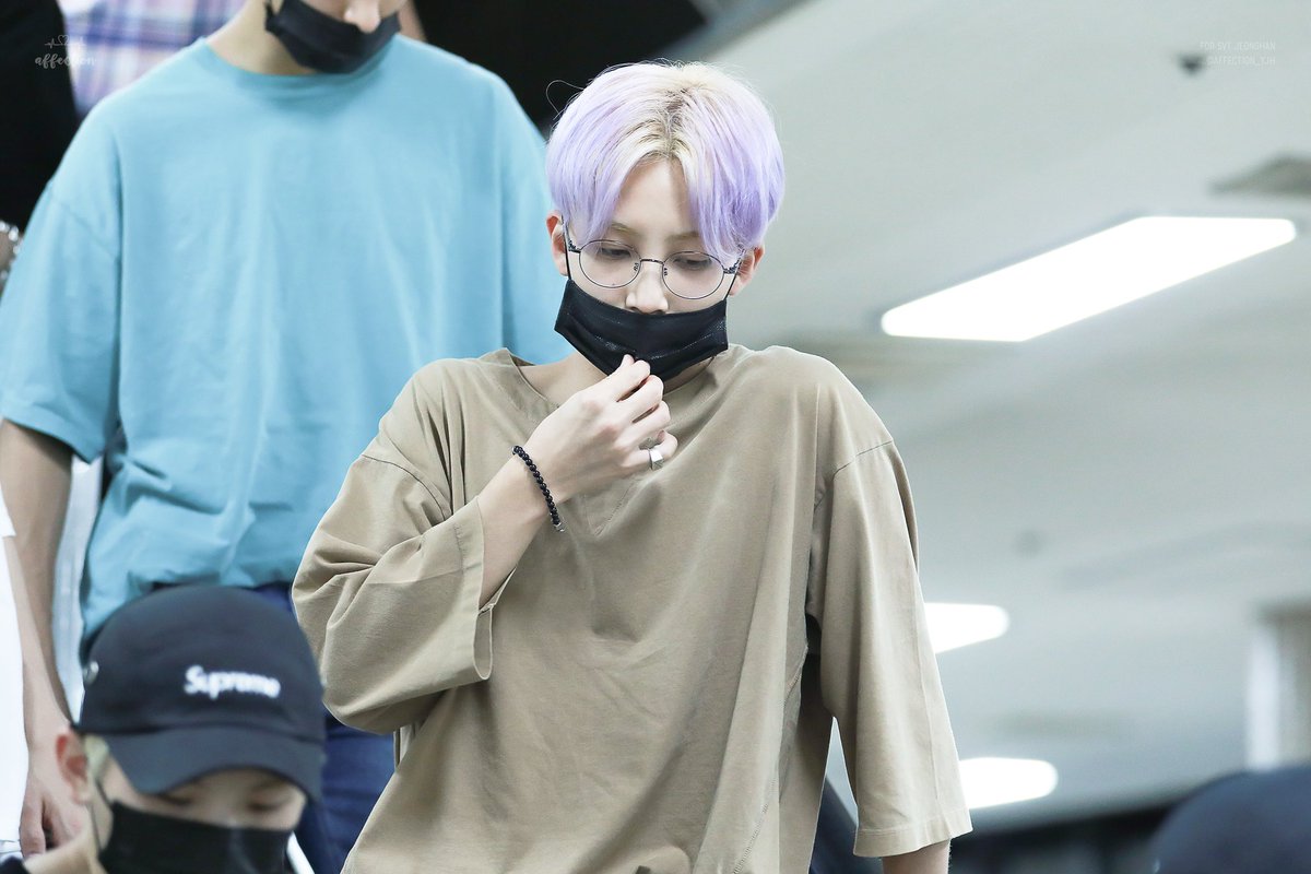manasawe_17's tweet photo. Pls.RT🙏😭

#JEONGHANisallAROUND 

[SF] HITMAN (2/3) 100%

#8HAN #THE8 #JEONGHAN #SEVENTEEN #minghao #MINGHAN 

Link 👉 https://t.co/WtfgeqhN9R https://t.co/KJjmcbEOGm
