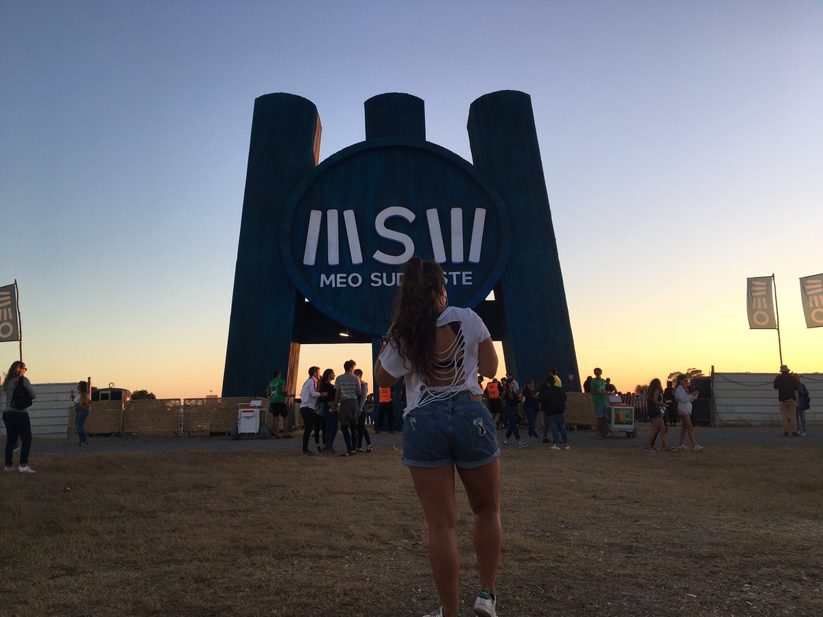 wiiwis_'s tweet photo. Quero voltar para a Zambuja
#msw2017 https://t.co/h6p1U3QRs8