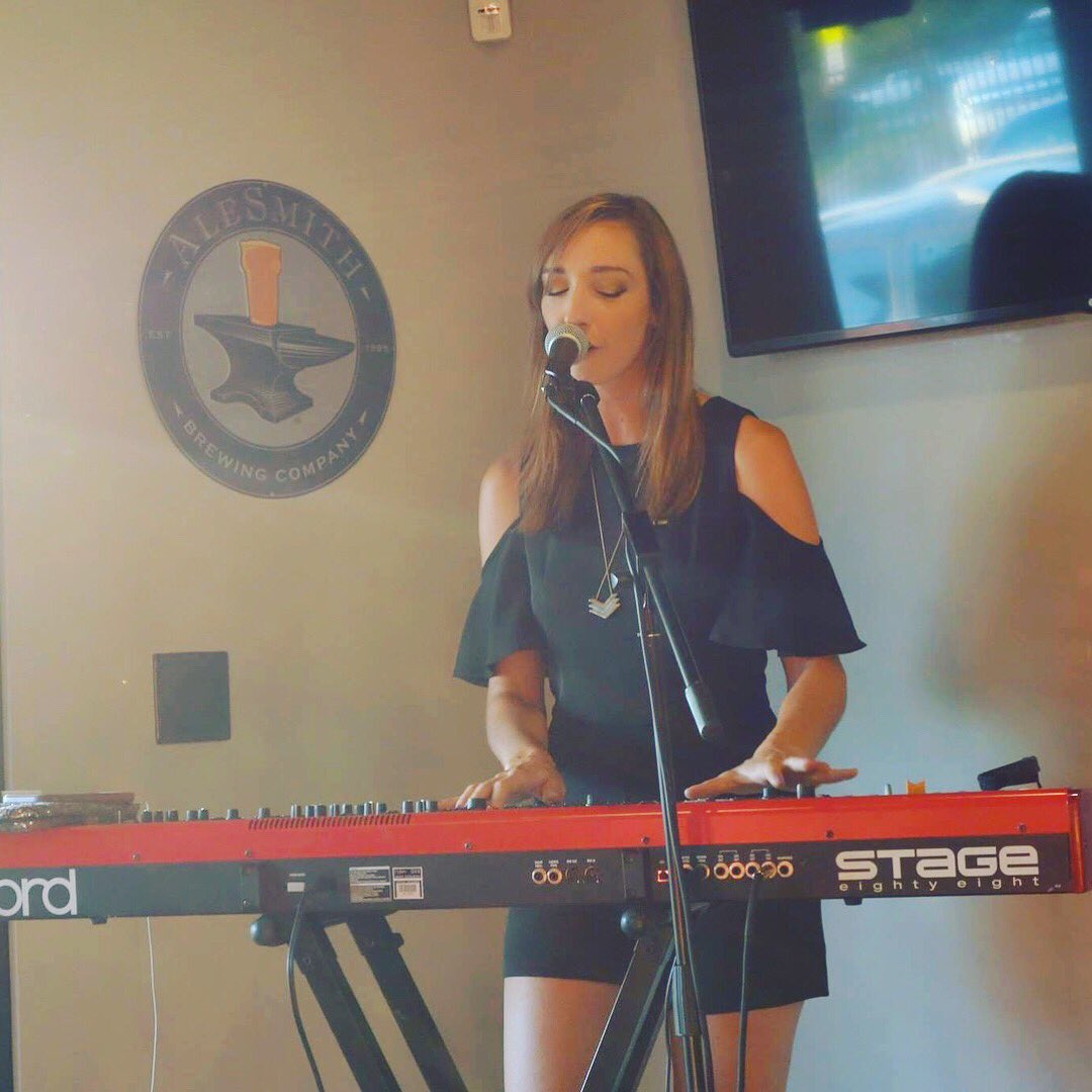 JBosticFans's tweet photo. Such an amazing weekend of music with @jennbostic!  She is simply amazing (as always!)❤️❤️ https://t.co/0NHxU51arG