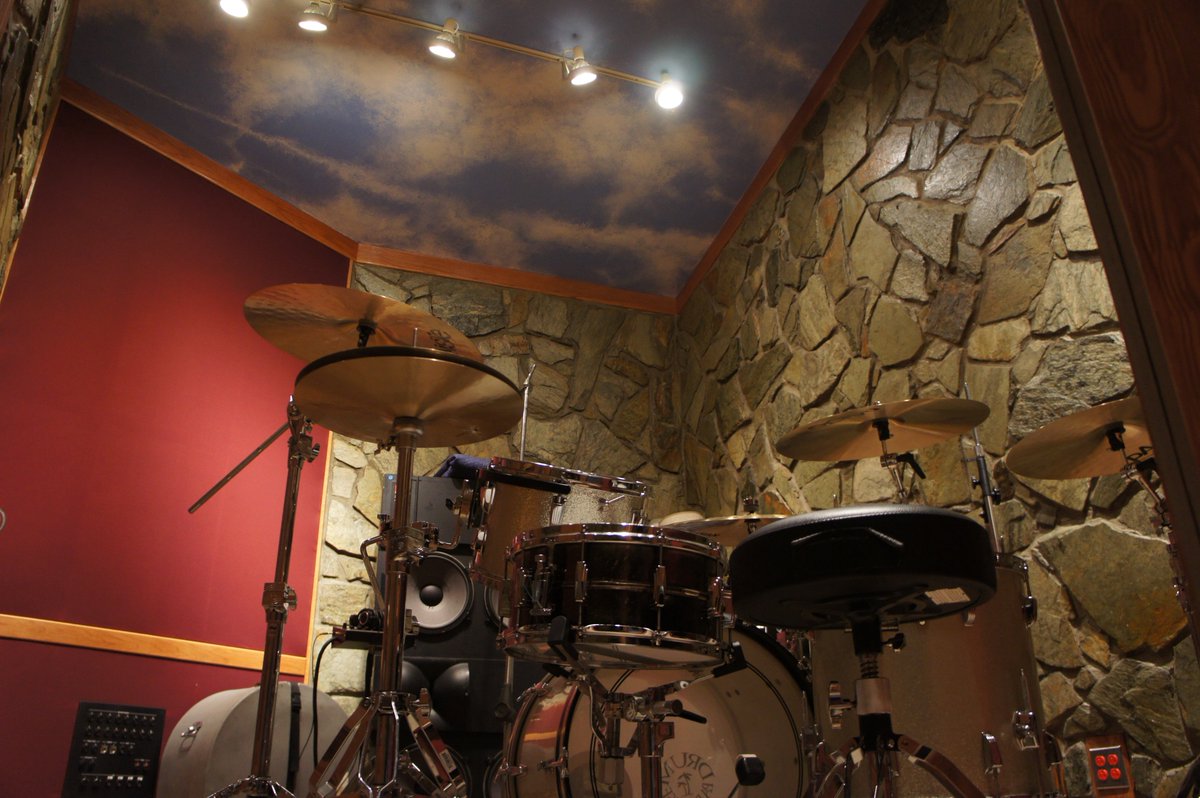 hobstudios's tweet photo. House of Drums! Three different setups in three different rooms! 
1. The Sun Room
2. Studio A's stone room
3. Studio D https://t.co/1J30W4ISu1