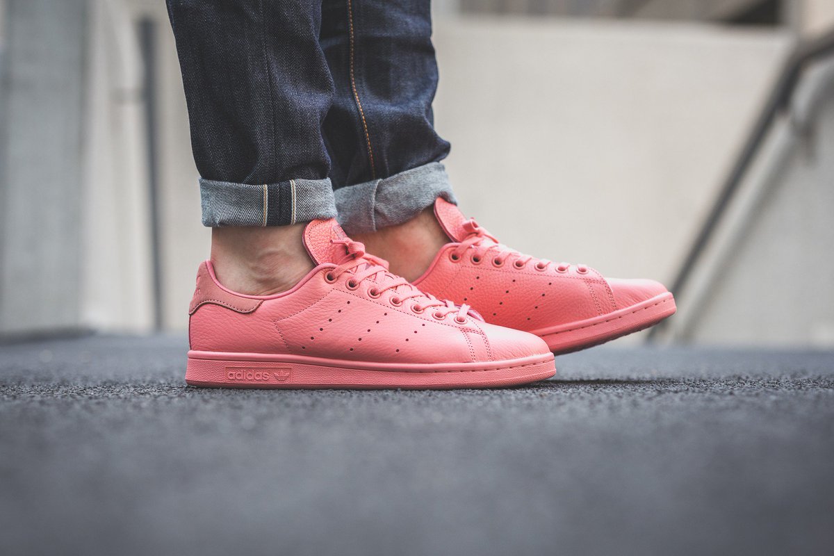 tactile rose stan smith