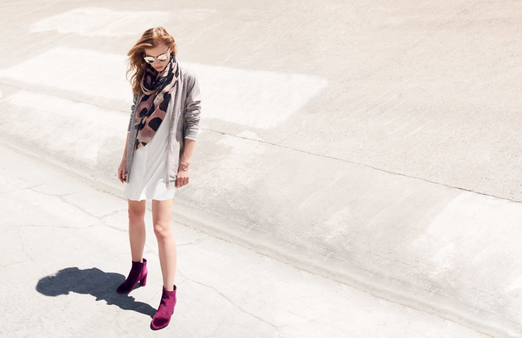 6 looks con zapatos de terciopelo que querrás tener en tu armario