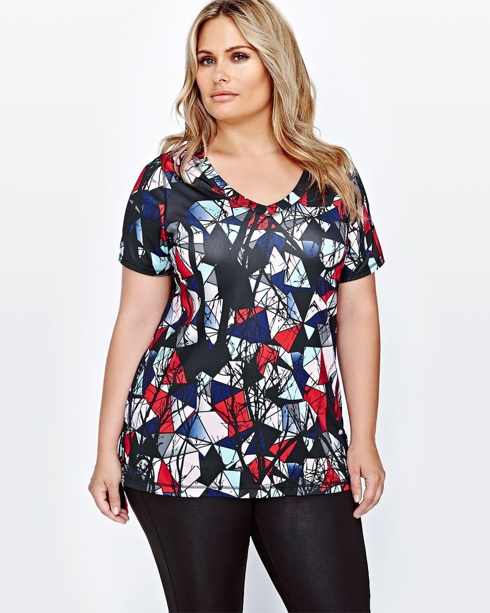 JobyBach's tweet photo. When the shot , the hair and makeup and the OUTFIT IS SIMPLY PERFECT ๐
GO order now on @AdditionElle
https://t.co/eVwH2nX4Ml
#JobyBach https://t.co/AdKKQ36p5w