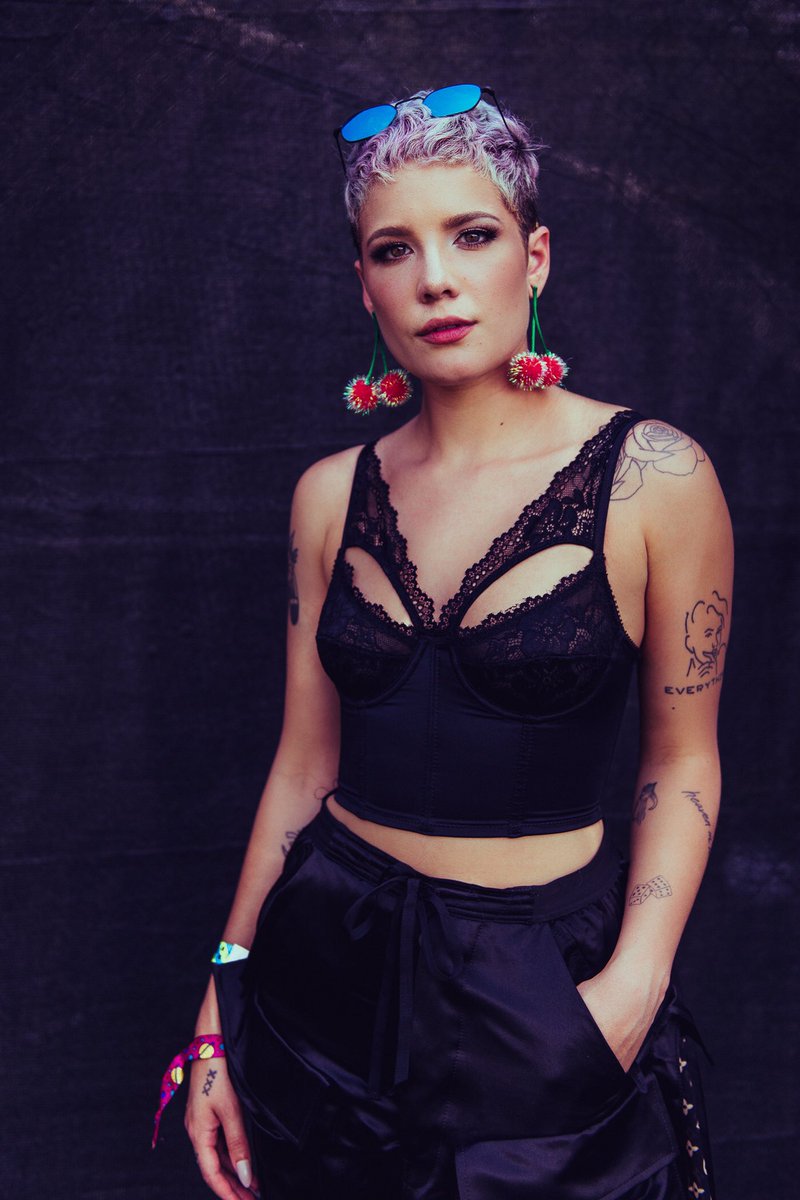 ZoeRain's tweet photo. @halsey #zoerain https://t.co/CHfUcOG97N
