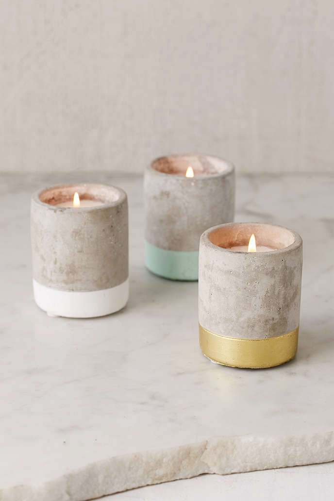 OnCentreJP's tweet photo. Our Paddywax soy based candles are hand poured in the USA!
#Paddywax #soywax #madeintheUSA #shoplocal https://t.co/7NaZC8LsON