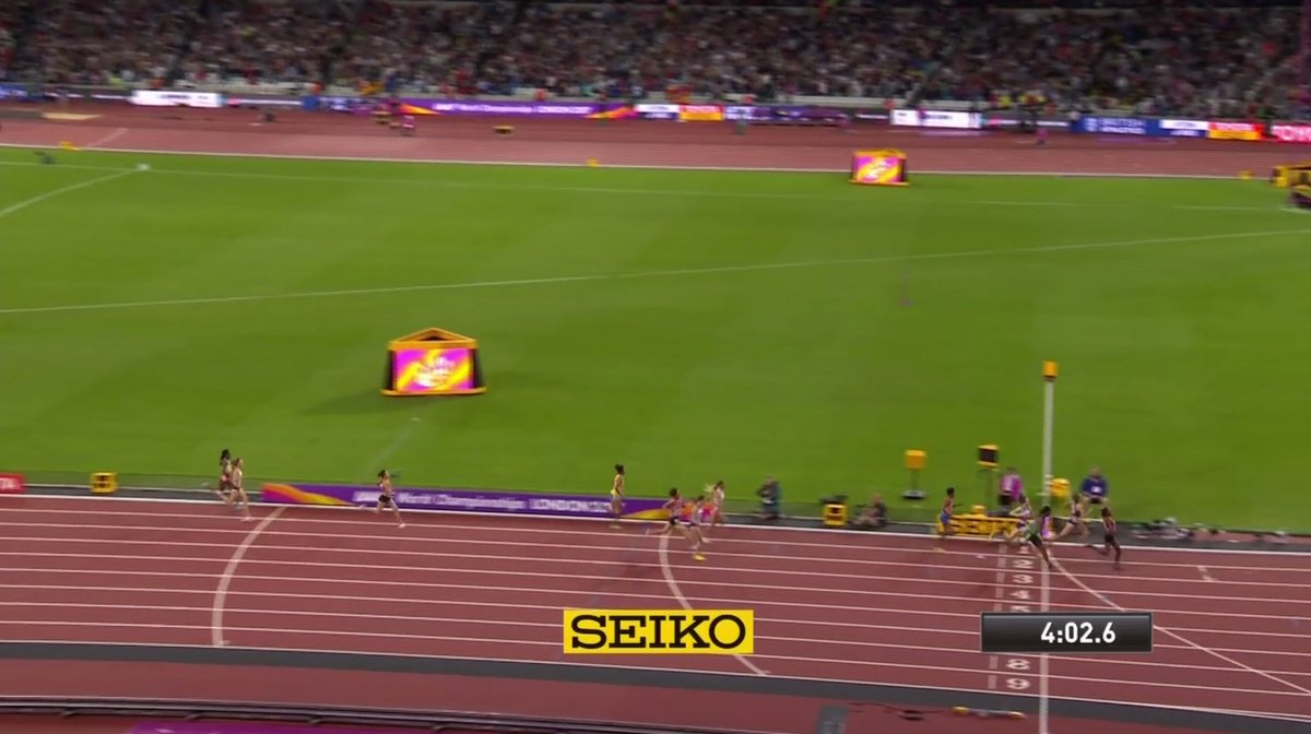 FloTrack's tweet photo. JENNY SIMPSON!!!!! SILVER!!! #London2017 https://t.co/R6hTM9jhVU
