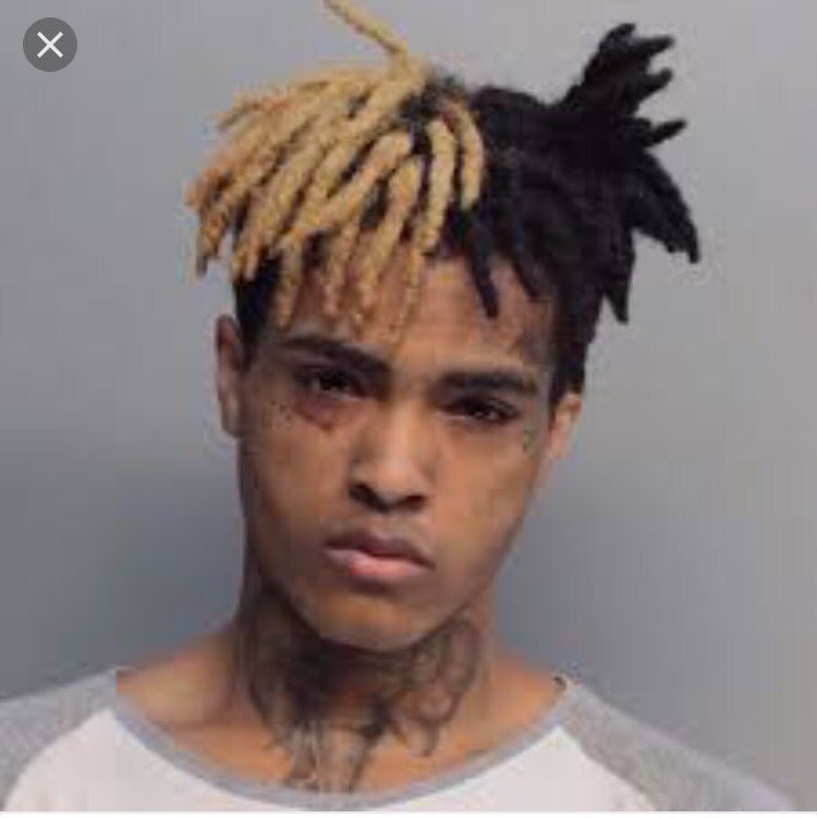 ChestnutLacey's tweet photo. My brother was at church w/ my pastor and he went to pick him up and he came out like this.. I have so many questions https://t.co/tyxVTHAhZ3