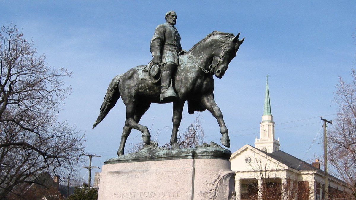 democracynow's tweet image. Charlottesville VA Backs "Reparations" Fund for Black Residents &amp;amp; Votes to Sell Robert E. Lee Statue ow.ly/uVTj30ee2jN #MoveTheStatue
