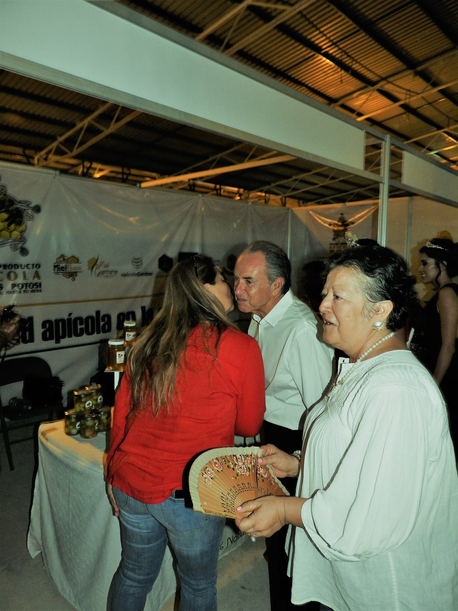 SPA_SLP's tweet image. Arranque de las actividades del Sistema Producto Apícola en la Feria Nacional Potosina 2017
 cespaslp.com/single-post/20…