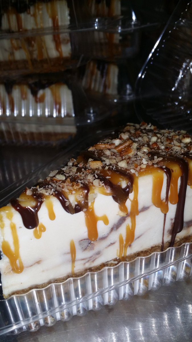 Cheesecakes2001's tweet photo. Stop by and see us today !!
Tamales 
Cheesecake Slices
Cheesecake Bites
and much more.... https://t.co/gwXfdIE4X8