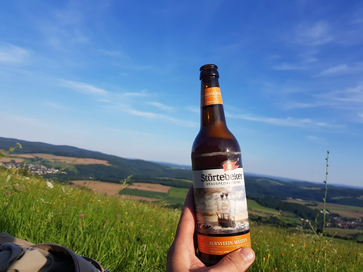ForYourMoment's tweet photo. Another location another #beer, still 👌 https://t.co/gnnH4IBR8q