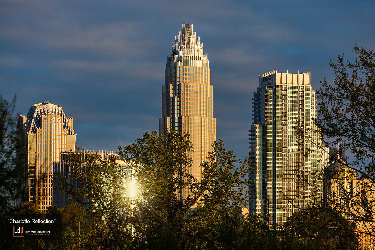 ChrisAustinFoto's tweet photo. #PhotoOfTheWeek: "Charlotte Reflections"

#CLTSkyline #CharlotteNC #queencity #cityscapes #reflections #sunnyday @VisitNC @exploreclt @wcnc https://t.co/Sfam0rXDDk