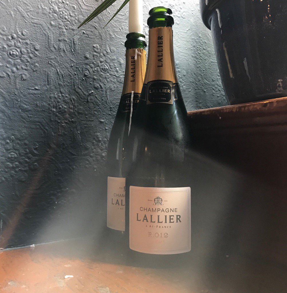 Classy new addition, now pouring <a href="/the_bon_vivant/">The Bon Vivant</a> #champagne #newselection #Edinburgh <a href="/LallierAy/">Champagne LALLIER</a> <a href="/BoutinotWines/">Boutinot Wines</a>