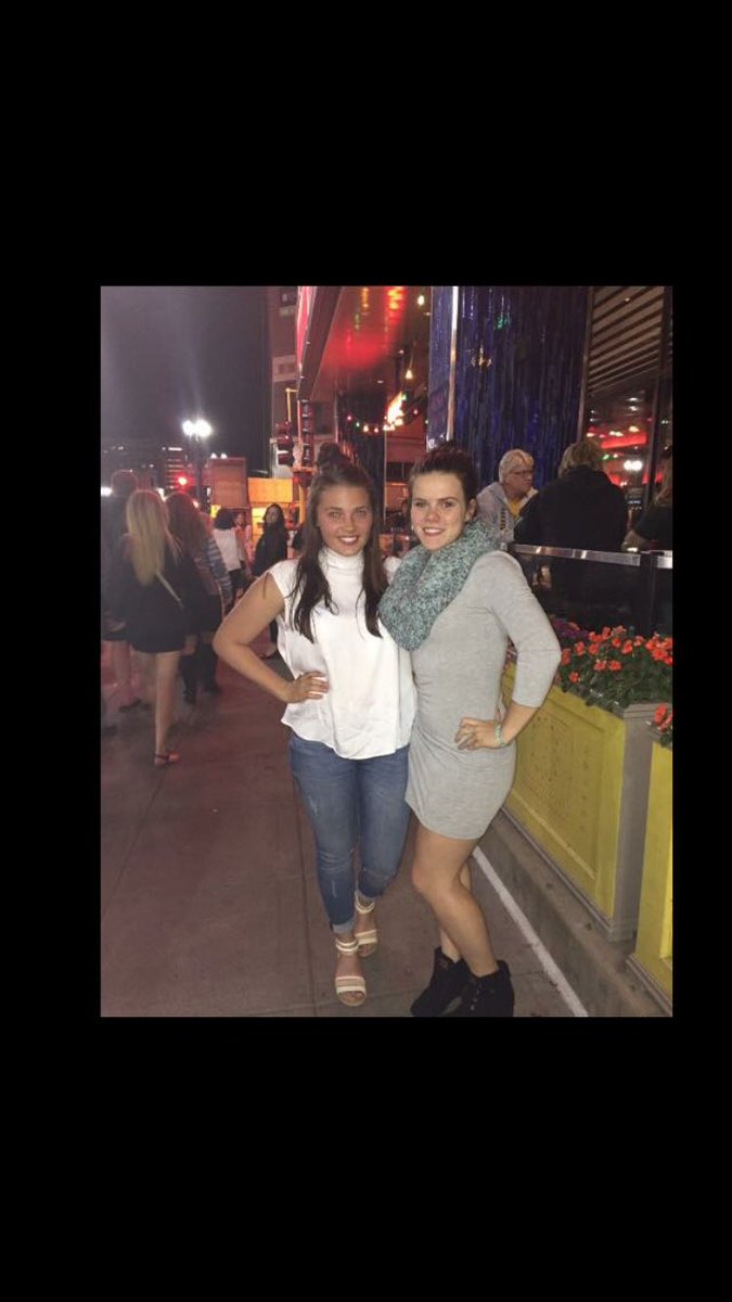 ericaborrell's tweet photo. Happy birthday besties! Hope you have a fabulous birthday! Love you lots 💗🎉😊 https://t.co/gNGWPYge1a