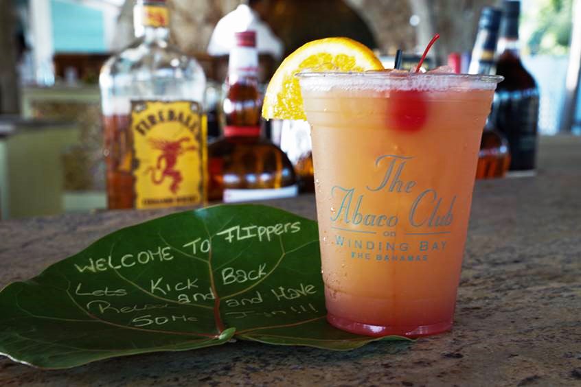 TheAbacoClub's tweet photo. #AGoodDayIncludes Golf ⛳️, beach 🌊, bevs 🍹 https://t.co/KM4b3NimDY