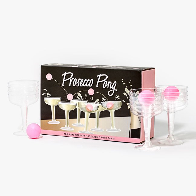 r_j_snaps's tweet image. Just had an email in from @firebox with yet another class product! 🍾😂 #proseccopong