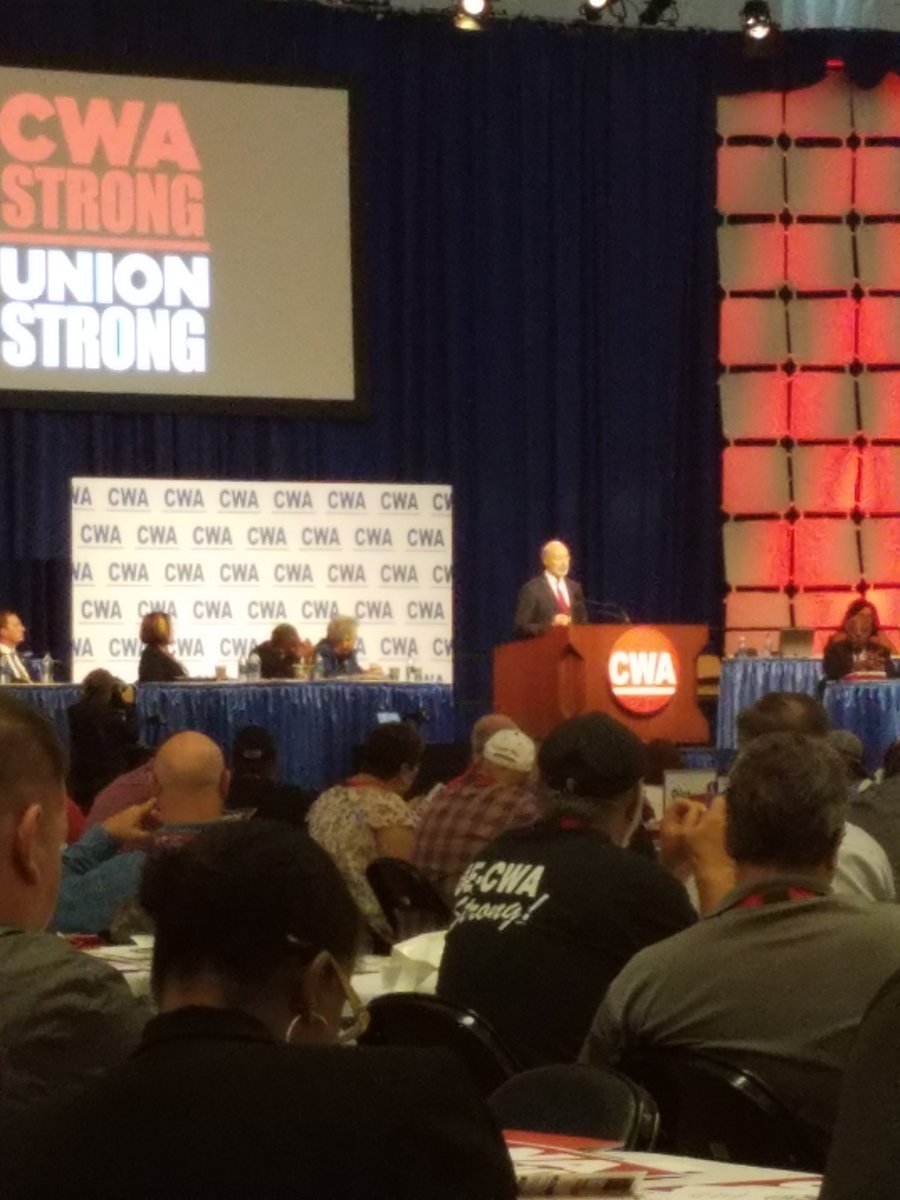 elazernick's tweet photo. PA Governor Tom Wolf addressing the 76th CWA Convention. Supporting the labor movement. Thank you Sir!
@afa_cwa @CWANews @GovernorWolfPA https://t.co/jHgZKubbu5