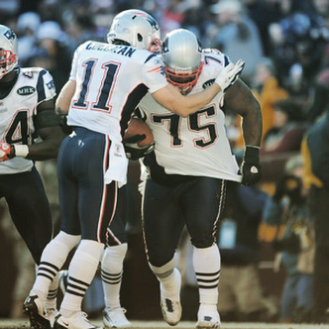 Edelman11's tweet photo. goodnight sweet vince #airwilfork https://t.co/p8lAlFisM7