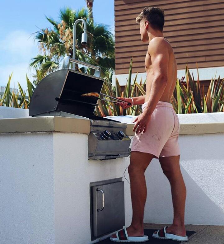 I also cook 🍔🍝