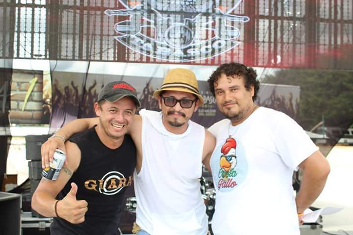 davidguara32's tweet photo. #lamusicaesmipasion #resistenciaguaraporsiempre 
#elrockescultura 
#davidguara https://t.co/ckjv8TthjT