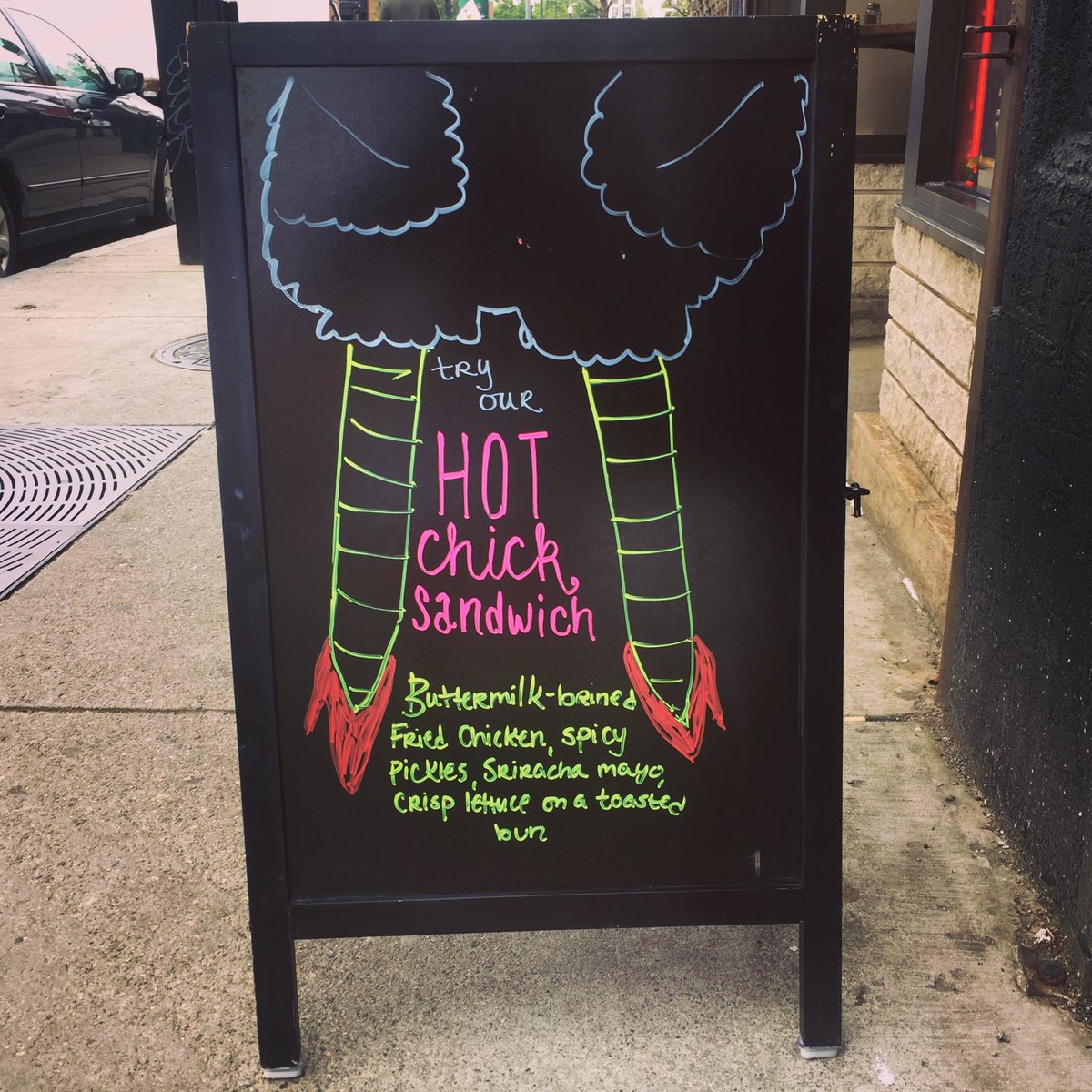 Grub_Boston's tweet photo. Chick's fierce and 🔥. #friedchickensandwich #bostonfood #missionhill #brighamcircle #boston #sidewalksign https://t.co/5W1v0gKD7t