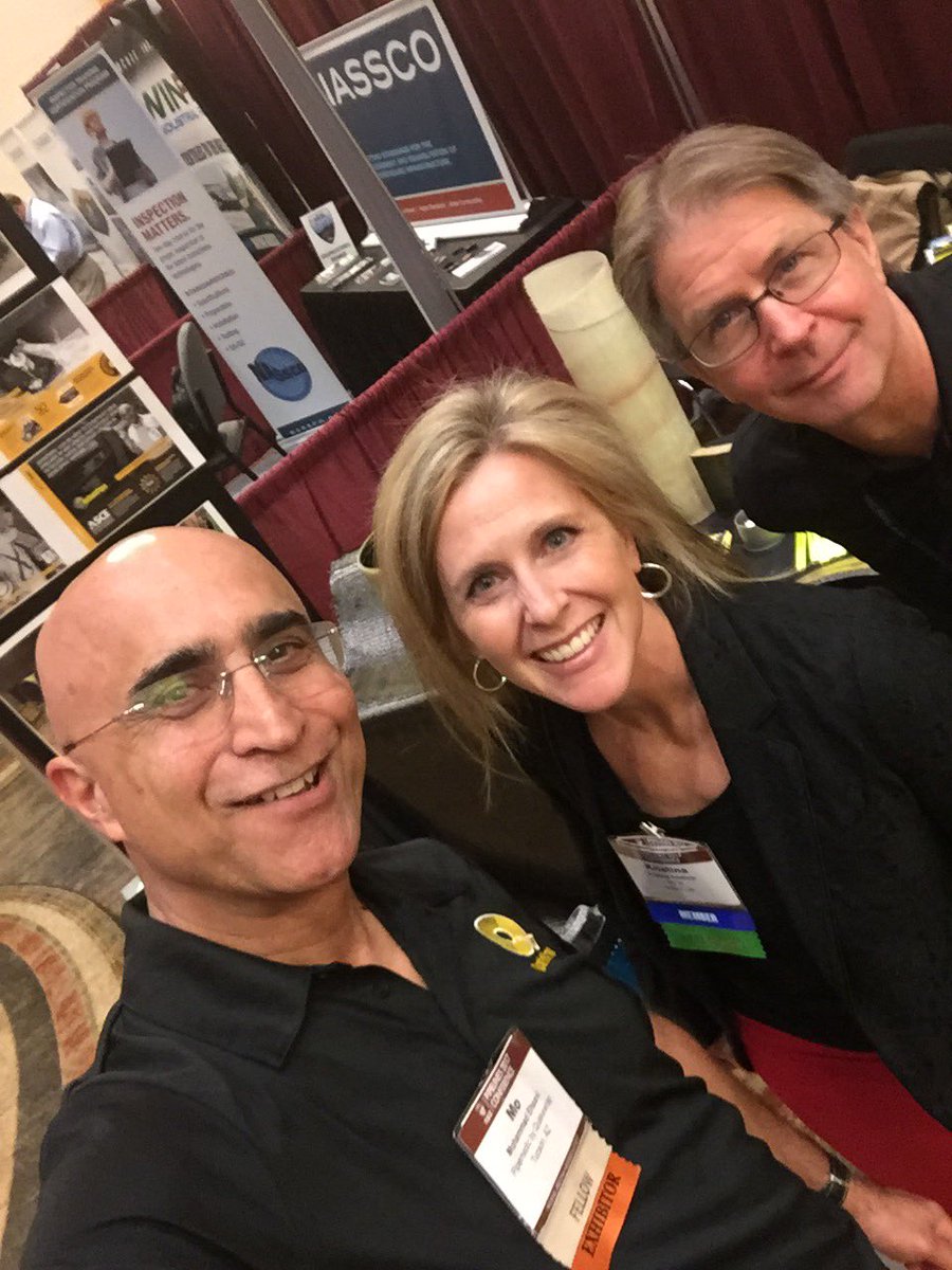 ProfEhsani's tweet photo. Thanks to our successful UA Alum and #ASCE President Kristina Swallow visiting our @PipeMedic1 booth at #Pipelines2017 https://t.co/NVXf7hZlWA