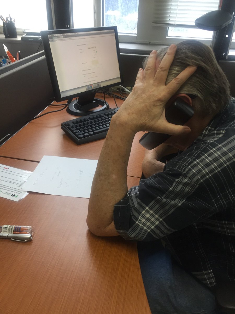 HomeworkHelp4TN's tweet image. We&apos;re open! Call #Homeworkhotline for free tutoring M-Th 4-8pm! #homeworkcounts #hotlinehelps #chat #call 615-298-6636 #Day1 @MetroSchools