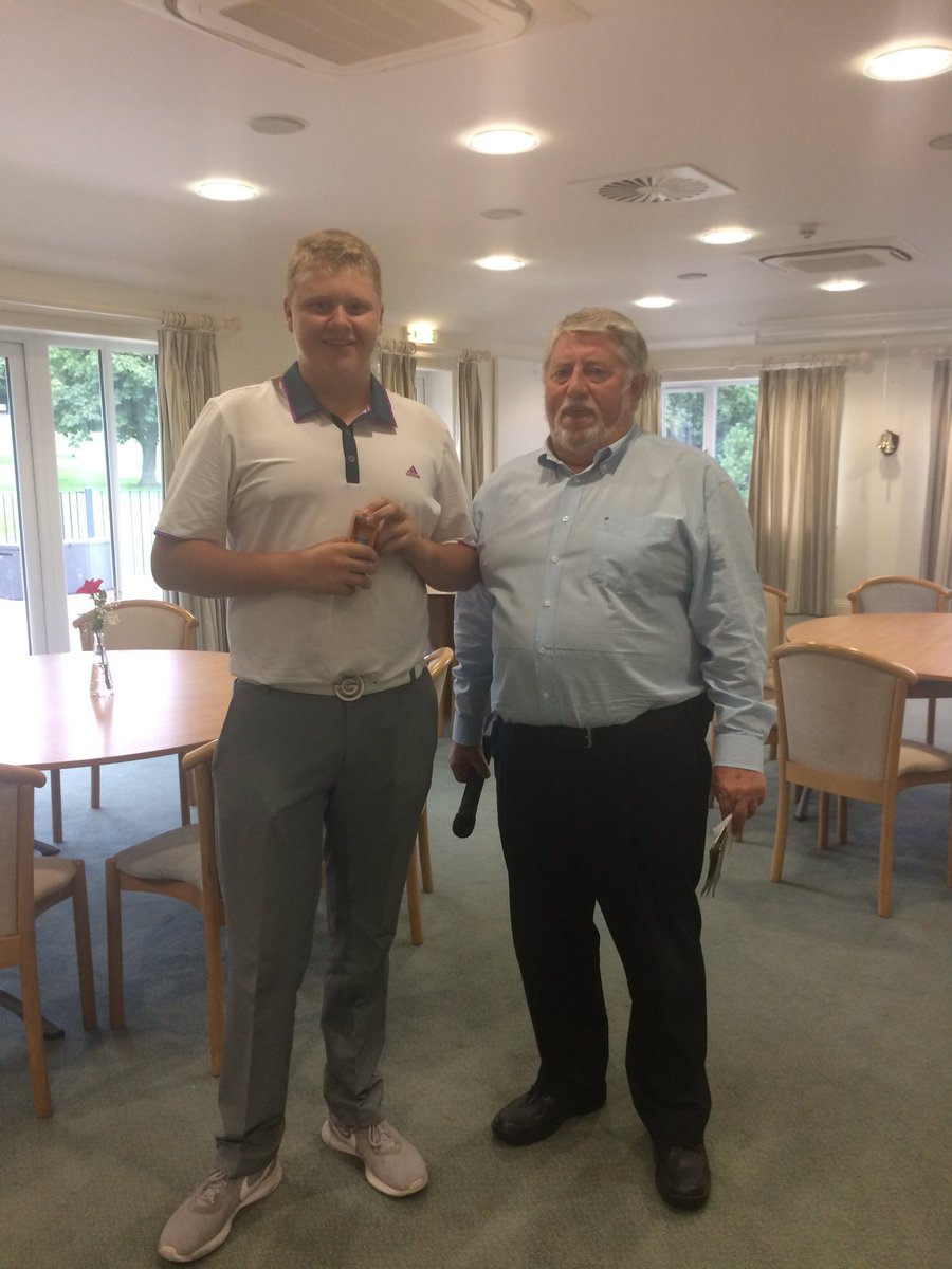golfproclaire's tweet photo. Today's winners - Junior gross 79 Brad R, Junior nett 70 Lewis C, Cadets Fabian H (7th green in 35 shots) @chipgolfclub #welldone https://t.co/mdFau0wS1J