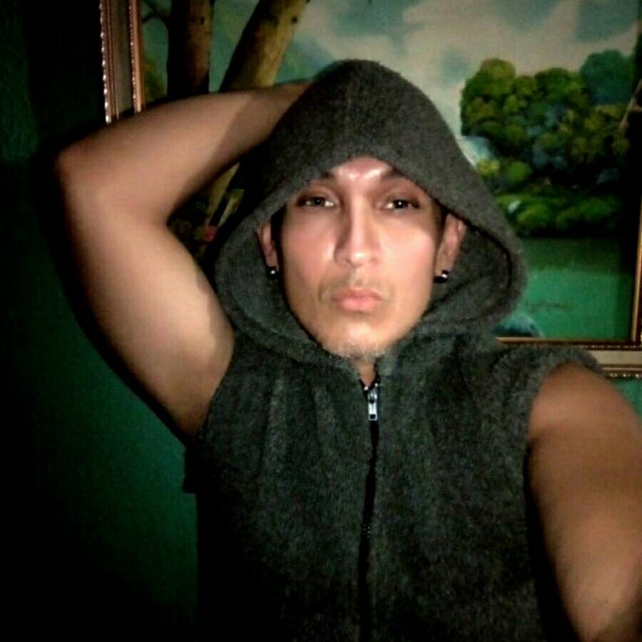 MADOEROTICO's tweet photo. #NuevaFotoDePerfil https://t.co/5xOV9loxVb