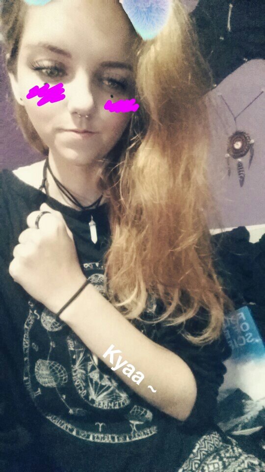 Nytethyme_'s tweet photo. @ZuFats You? Like me? Huh.. That's cool I guess. .... !~
#scumchatselfiemonday #weebhours https://t.co/ekBggseg8G