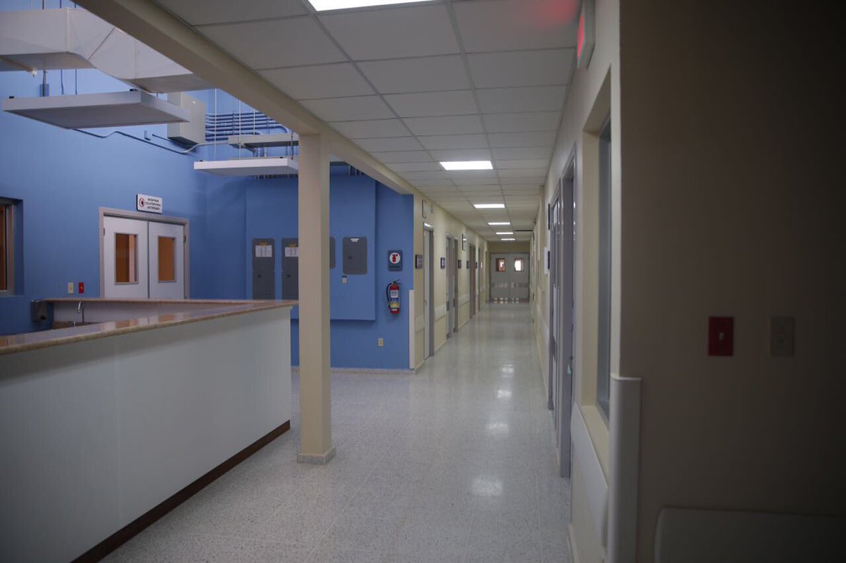 JuanOrlandoH's tweet photo. #JusticiaSocial también es atención digna y de calidad para madres/recién nacidos, inaugurando Bloque Materno Infantil Hospital de #Intibucá https://t.co/SZY6G6yUxZ