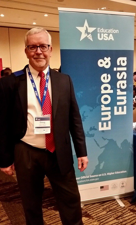 DougLanghans's tweet photo. Enjoyed discussing international student recruitment at @EducationUSA 2017 Forum with colleagues &amp; some @studynewyork members  #EdUSAForum https://t.co/Zrpxkd6HJF