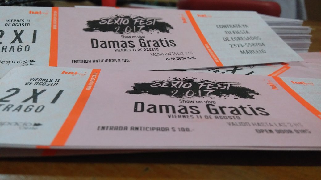 17ISCA's tweet photo. ❌ATENCION❌ El 11A se viene la tercer SEXTOFEST con show en vivo de DAMAS GRATIS🔥💣 No esperes mas y pedinos tu anti 😉 El SANTA copa lujan 🎉🔥🍐 https://t.co/AQX5rn1rgJ