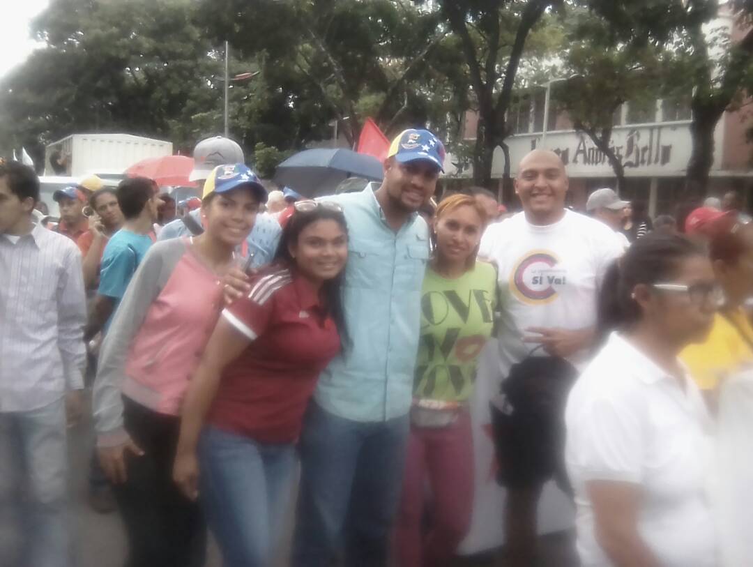 SE_CLAP's tweet image. Comunicadores CLAP Parroquia San Jose asumiendo en las calles de Caracas. En apoyo a la ANC @ClapOficial @FreddyBernal